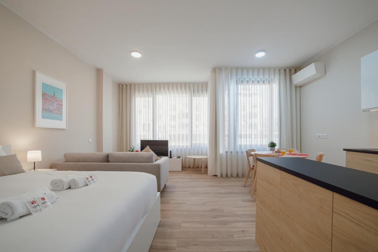 Appartement Modern Trindade By Homing à OOporto Extérieur photo